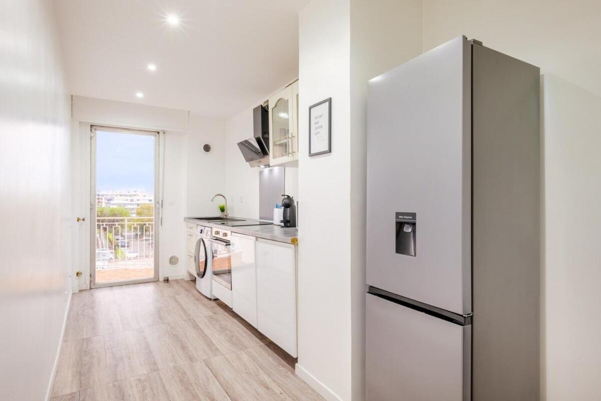 Apartament Le Millesime ~ Vue ~ Balcon ~ Parking Cagnes-sur-Mer Zewnętrze zdjęcie