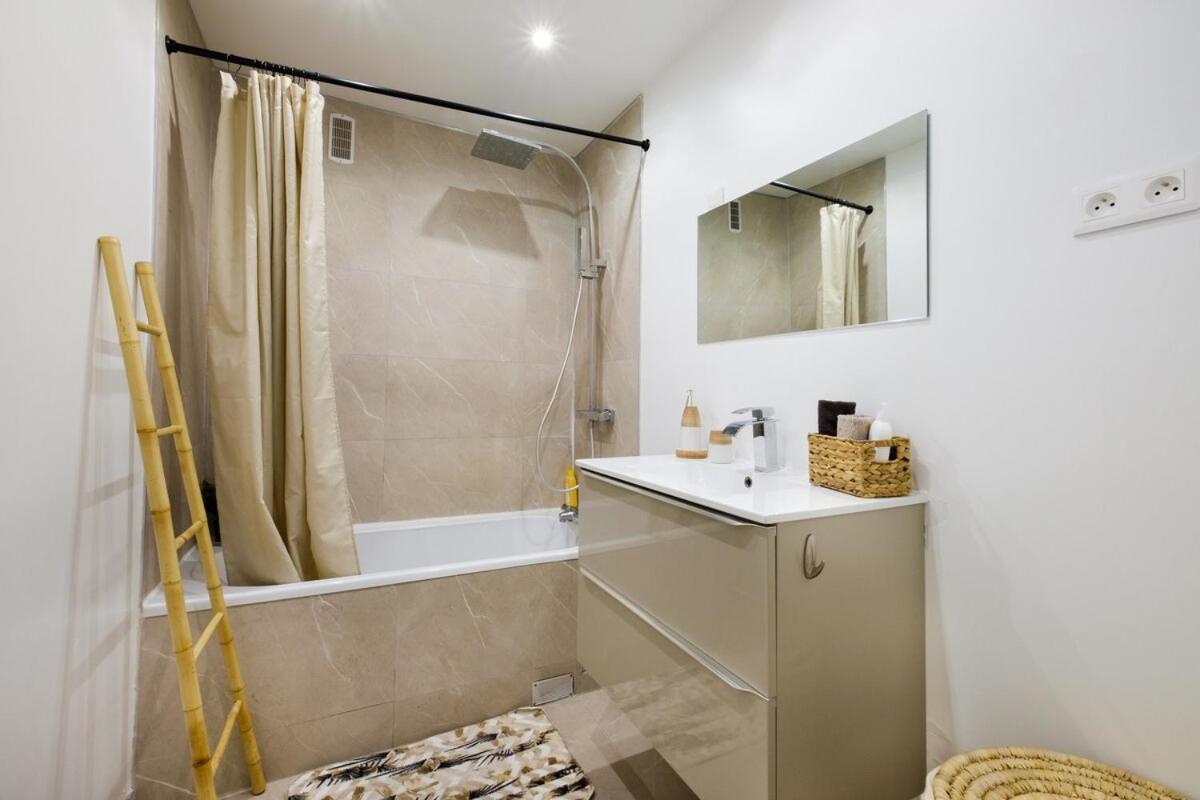 Apartament Le Millesime ~ Vue ~ Balcon ~ Parking Cagnes-sur-Mer Zewnętrze zdjęcie
